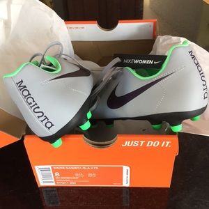 Nike women’s soccer cleats